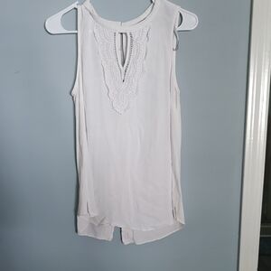Daniel Rainn White Sleeveless Top